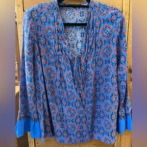 Kobi Halperin silk blouse with ruffled cuffs. NWOT, size L.